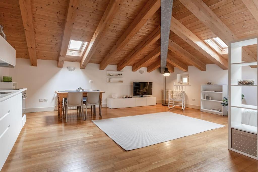 Apartments Trieste Centro I 2 Экстерьер фото